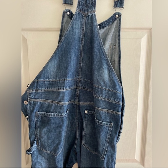 H&M Overalls - Picture 3 of 4